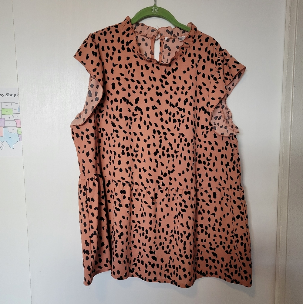 Flutter sleeve pink blouse